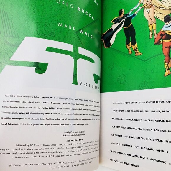 52 Volume Two DC Comics TPB Graphic Novel Book 2007 Johns Geoff Rucka Waid - Picture 4 of 10